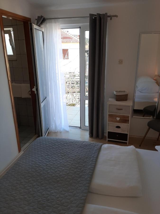 Sunshine Apartment Sovlje Tribalj 外观 照片